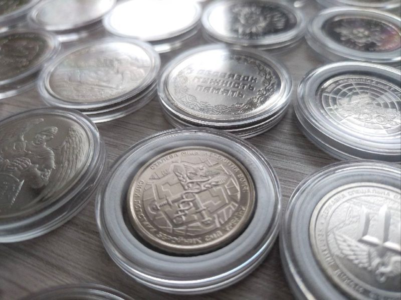 Набір ЗСУ з 27 монет в круглих капсулах, номінал 10 грн '20_0 фото